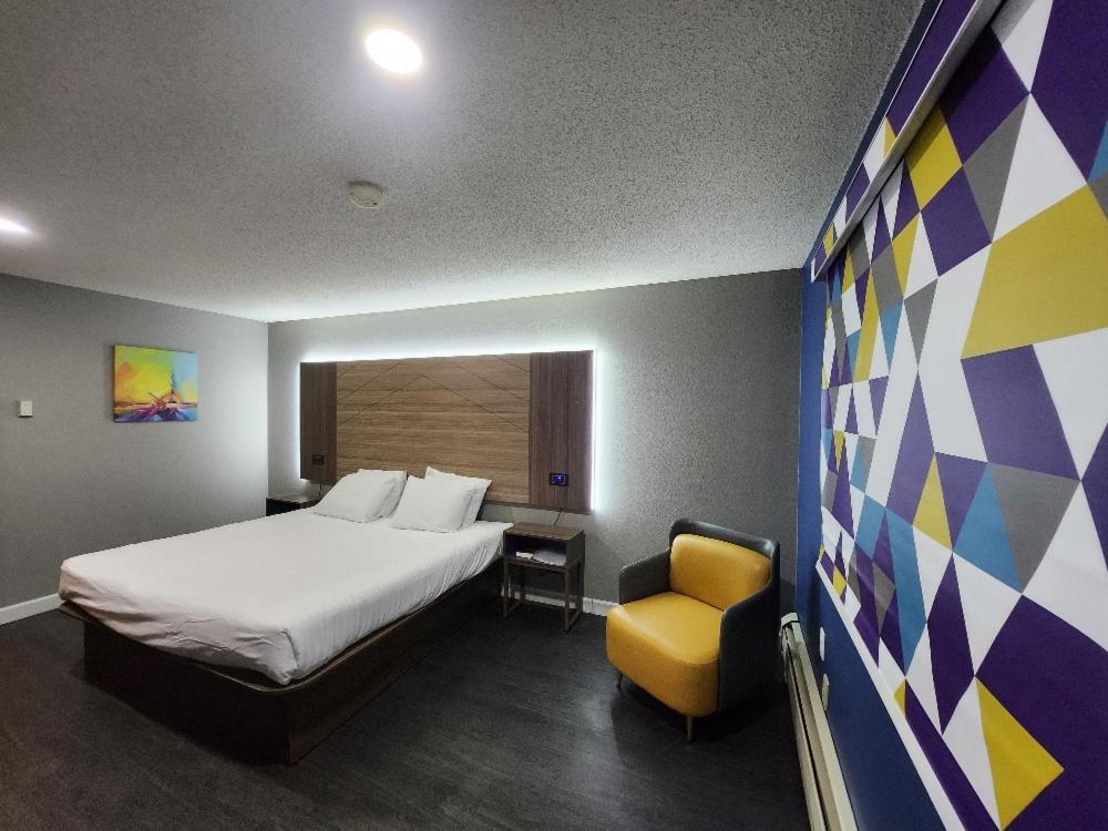 Super 8 By Wyndham Hayward Wi Motel Екстериор снимка