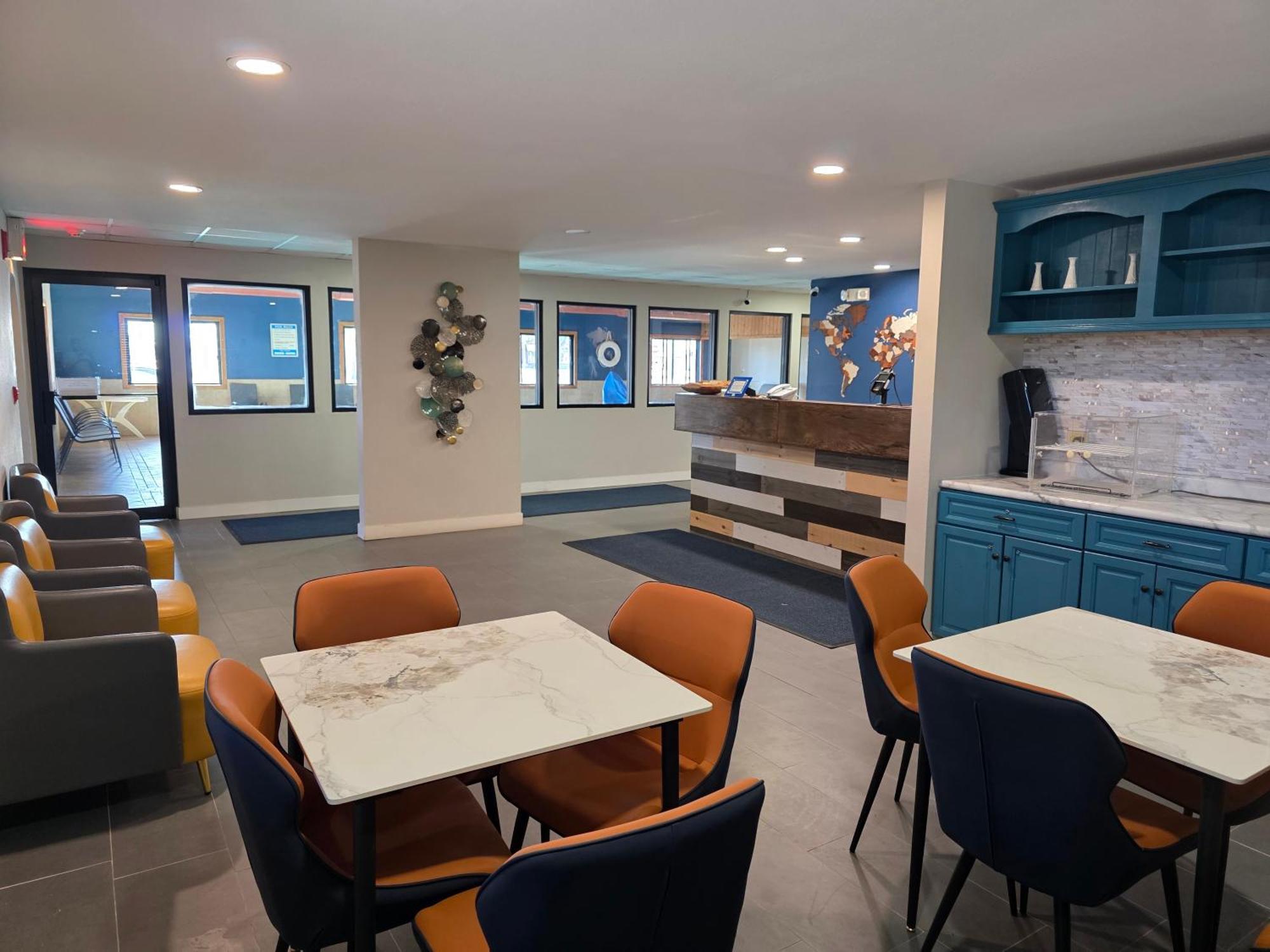 Super 8 By Wyndham Hayward Wi Motel Екстериор снимка