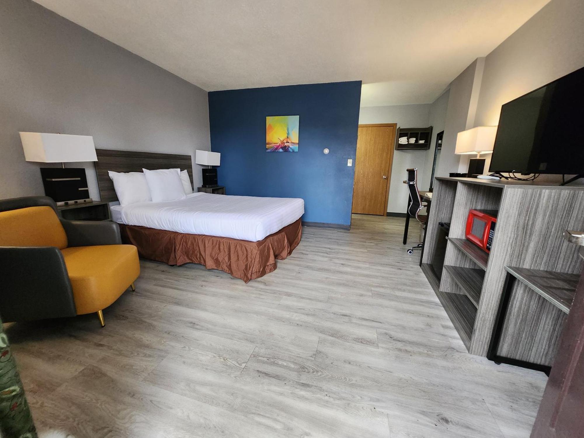 Super 8 By Wyndham Hayward Wi Motel Екстериор снимка